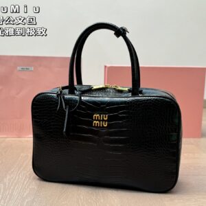 MIUMIU-BAGS