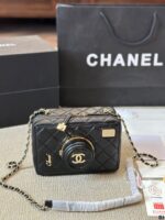 CHANEL-BAGS