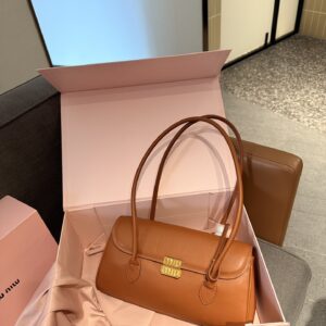 MIUMIU-BAGS