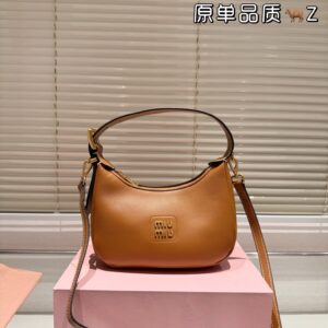 MIUMIU-BAGS