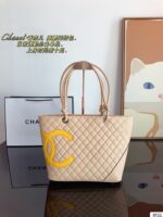 CHANEL-BAGS - Image 2