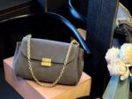 MIUMIU-BAGS