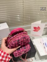 CHANEL-BAGS - Image 3