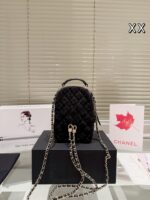 CHANEL-BAGS - Image 5