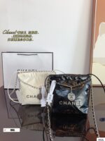 CHANEL-BAGS - Image 3