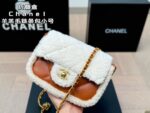 CHANEL-BAGS - Image 2