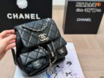 CHANEL-BAGS - Image 3