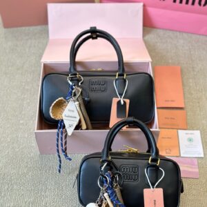 MIUMIU-BAGS