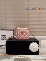 CHANEL-BAGS - Image 5