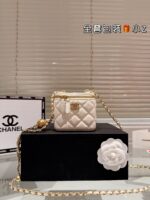 CHANEL-BAGS - Image 7