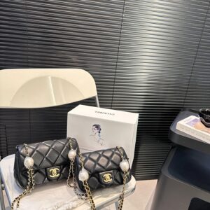 CHANEL-BAGS