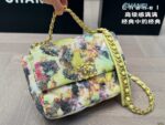 CHANEL-BAGS