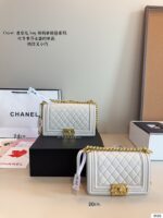 CHANEL-BAGS - Image 4