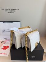 CHANEL-BAGS - Image 4