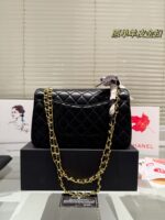 CHANEL-BAGS - Image 4