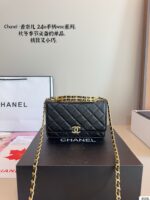 CHANEL-BAGS - Image 2