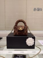 CHANEL-BAGS