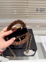 CHANEL-BAGS - Image 9