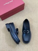 SALVATORE FERRAGAMO-SHOES - Image 2