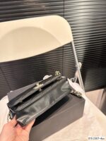 CHANEL-BAGS - Image 8