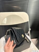 CHANEL-BAGS - Image 4