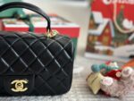 CHANEL-BAGS - Image 2