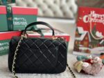 CHANEL-BAGS - Image 5