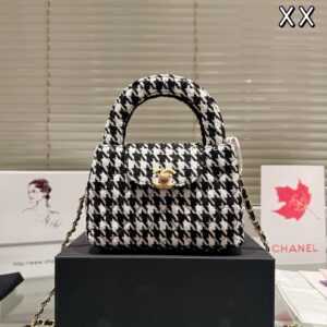 CHANEL-BAGS