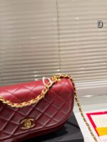 CHANEL-BAGS - Image 2