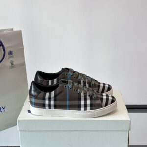 BURBERRY-SHOES