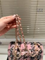 CHANEL-BAGS - Image 6