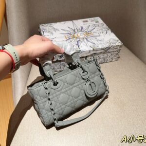 DIOR-BAGS