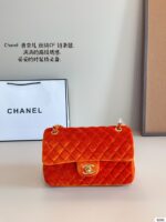 CHANEL-BAGS - Image 2
