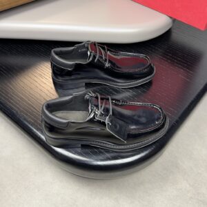SALVATORE FERRAGAMO-SHOES