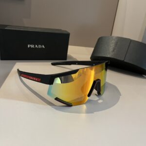 PRADA-GLASSES