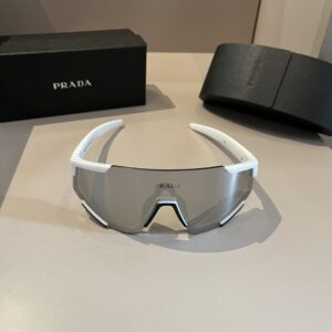 PRADA-GLASSES