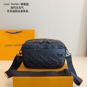 LOUIS VUITTON-BAGS
