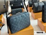 LOUIS VUITTON-BAGS - Image 6