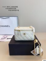 CHANEL-BAGS
