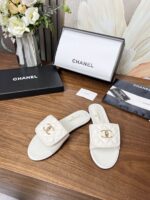 CHANEL-SHOES - Image 2