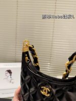 CHANEL-BAGS - Image 3