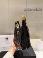 CHANEL-BAGS - Image 5