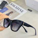PRADA-GLASSES - Image 3
