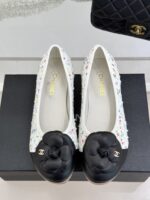 CHANEL-SHOES - Image 4