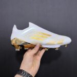 FOOTBALL SHOES-SHOES