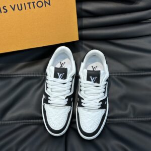 LOUIS VUITTON-SHOES