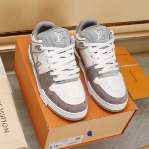 LOUIS VUITTON-SHOES