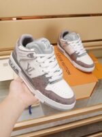 LOUIS VUITTON-SHOES - Image 8