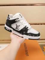 LOUIS VUITTON-SHOES - Image 2