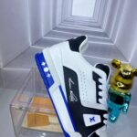LOUIS VUITTON-SHOES - Image 9